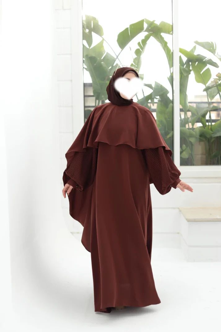 La robe de Sa Majeté